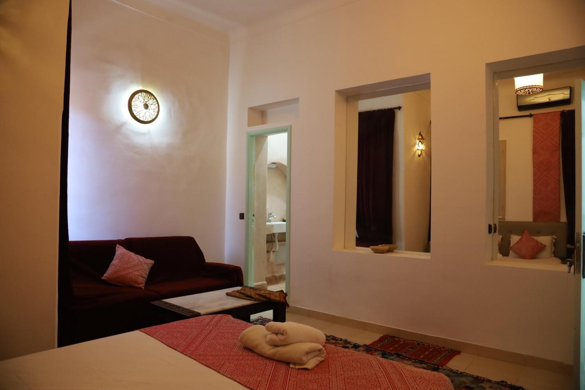 Riad La Rose Des Sables Марракеш Экстерьер фото